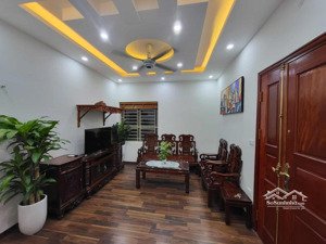 bán gấp căn hộ 3pn 2wc 82m2 sđcc tại ct6a xa la. giá chỉ 3.xx tỷ có thương lượng