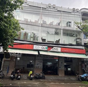 hàng ngộp 93 tỷ cho nhà 2 mt 13m (1 trệt, 1 lửng, 2 lầu) tại phố nội thất đà nẵng