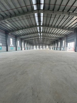 cho thuê 3000m2 - 10.000m2 nhà xưởng mới trong kcn yên phong. thành lập dn epe, fdi. giá từ 110k/m2