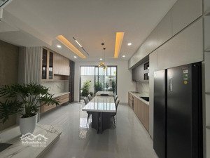 bán nhà đường thông gói 7 mỹ gia đầy đủ nội thất mới đẹp giá 7.8 tỷ