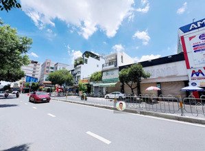 50tỷ tl- dt: 11.5mx24.5m. mtkd nguyễn sơn đối diện chợ, xung quanh tập trung nhiều bank, tiệm vàng