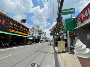 mặt tiền kinh doanh 92m2, ngang 4.6m, đường tân kỳ tân quý, quận tân phú