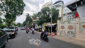 siêu phẩm mặt tiền tú xương, siêu vip phường võ thị sáu, quận 3, dt: 7.2 x 20m, 1 lầu giá 88 tỷ