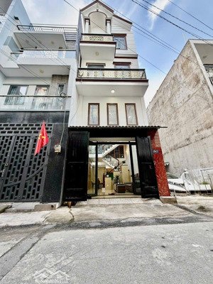 bán nhà đẹp shr 1 lững 2 lầu mái đúc khu phân lô nhà lầu đồng bộ hiệp thành 13 p. hiệp thành q.12