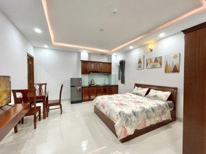 căn hộ studio mới tinh ngay nhà thờ ba chuông
