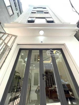 thịnh quang trung tâm đống đa - vài bước ra ô tô full nội thất - giá: 9.1 tỷ hàng hiếm.