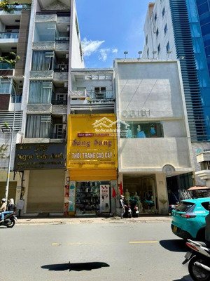 giá ưu đãi 39 tỷ cho nhà mặt phố đường thương hiệu nguyễn trãi quận 5 - dtcn 67m2