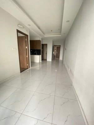 (gấp) 1 căn duy nhất 2pn+2wc 5tr có bancon, nội thất opal skyline
