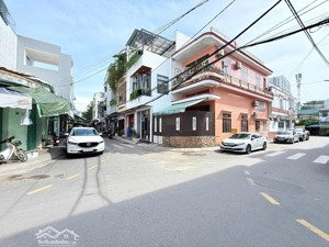 cho thuê nhà mặt tiền 3 tầng tt t.phố, vị trí thuận tiện, full nội thất kinh doanh tốt 