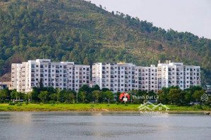 chính chủ chuyển sinh sống cần bán căn 2pn 63m2 góc đông nam chung cư sunrise, bãi cháy, hạ long.