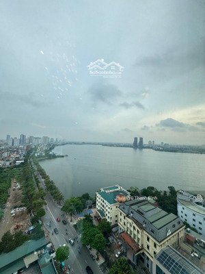 cần bán penthouse watermark 395 lạc long quân_biểu tượng sống thượng lưu tại hồ tây_đặc quyền riêng