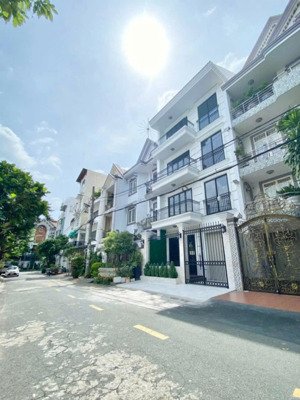 nhà phạm huy thông, p. 7, gv. bề ngang 7m, nhà mới trệt 3 lầu nhà trống, giá 17,5 tỷ tl