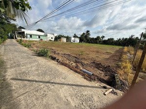 đất ngay cầu an hòa, đường sư vạn hạnh. kiên giang.dt 120m2/ giá chỉ 600tr. sổ riêng. đường 6m