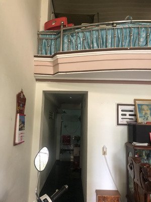 bán nhà cấp 4 gác đúc hẻm oto lê hồng phong, gần chợ osin , phước long, nha trang