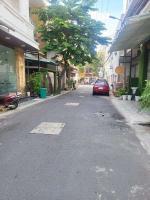 bán lô đất đẹp nhánh nguyễn văn thoại cho khách kinh doanh căn hộ, ks. khu biển mỹ khê