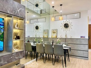 chính chủ cần bán căn hộ 3 ngủ roman plaza, diện tích 99m2 tầng trung, nội thất đẹp, hướng mát