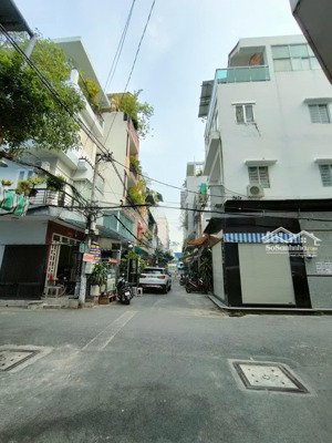 hẻm 6m thông ni sư huỳnh liên 4x13.5m xây 4 tầng giá 7.43 tỷ