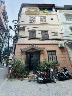 bán gấp nhà pl ô tô đỗ cửa, lô góc, kinh doanh, phố hoàng văn thái, 49m x 4 tầng, giá 16.9 tỷ.