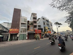 chính chủ bán nhà mt lê hoàng phái, quận gò vấp, dt: 13x33m, ctxd: 9 tầng. mua là lời