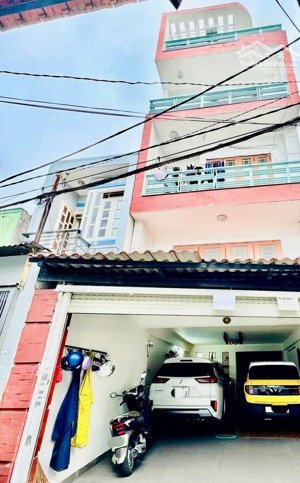 chú trọng bán nhà huỳnh văn bánh p14 phú nhuận gần tiểu học nguyễn đình chính giá 3tỷ780 dt 71,4m2