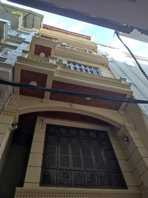 bán nhà riêng 70m2, giá cực chất 31 tỷ tại hoàng quốc việt, nghĩa đô, cầu giấy, hà nội