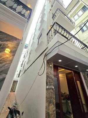 nhà phố đàm quang trung, lô góc 3 mặt thoáng, ô chờ thang máy, gần mặt phố