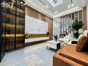 BÁN NHÀ MỚI NỘI THẤT ĐẸP, 4 TẦNG NỞ HẬU, GẦN ĐƯỜNG Ô TÔ, PHỐ KIM GIANG – HOÀNG MAI.