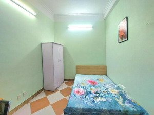 cho thuê nhà trọ 1pn + 1wc tại ngõ 205 xuân đỉnh, 2,4 triệu, 20m2, giá cực chất gần công viên