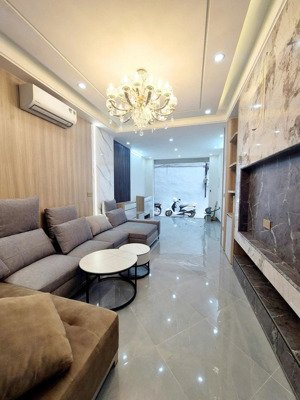 bán nhà riêng đội cấn - 6 tầng thang máy - cách phố 10m - trung tâm ba đình - giá 15.2 tỷ