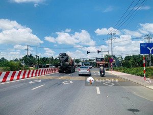 chính chủ bán gấp lô đất ngay trung tâm thủ thừa long an ( nay là tỉnh tây ninh mới )