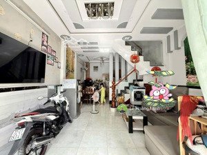 nhà phố đúc 2 lầu mt nhựa 6m thông 1/ tân thới hiệp 21