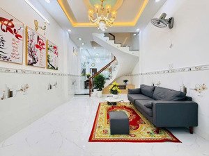 bán nhà riêng ngay tân chánh hiệp-quận 12 65m2/ 2tỷ050 1t1l, 3pn,2wc gần chợ đang cho thuê 7tr/thag