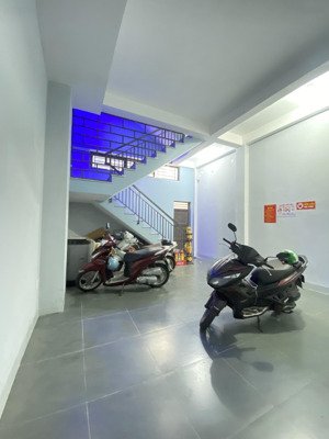 bán nhà 2 tầng mới xây phước lý 14, hoà minh 8 phòng thu nhập 25 triệu/tháng giá 5.5 tỷ đường 7.5m