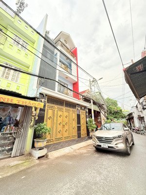 nhà mới mã lò, bình tân, 55m, 4 tầng, hẻm 8m thông, 6t xíu