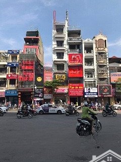 bán nhà mặt phố hoàng quốc việt tiện ở, kinh doanh, làm văn phòng dt: 80m2, xây 5tầng mặt tiền 4,6m