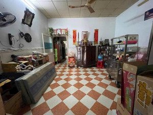 bán gấp nhà mt nguyễn thần hiến giá cực tốt