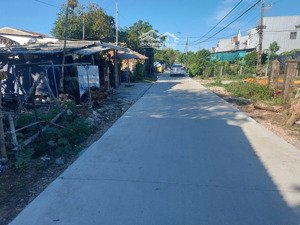 chào lô bê tông chính 200m - kp.viêm trung, điện ngọc