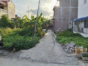 bán lô đất lô góc 2 mặt tiền cực đẹp tại thôn giữa, hoa động, thủy nguyên, hải phòng: giá 2,8 tỷ