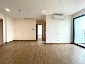 cần bán căn 2pn 2wc +1 dt 75m2 bếp rèm view sông hồng toà s1 sky oasis.hl ạ