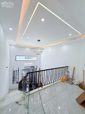 HÓT _ BÁN NHÀ NGUYỄN VĂN HUỀ _ 60M² _ 2PN _ GIÁ: 3.45 TỶ