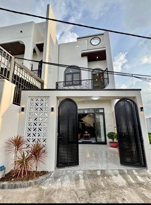 bán nhà riêng tại phạm thế hiển, q8, hcm, giá thỏa thuận, 80m2, 3pn, 2wc, hẻm xe hơi