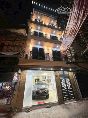 nhà đẹp hai bà trưng ngõ trại cá thang máy 43m, 5 tầng, mt 5.6m, giá 11.9 tỷ