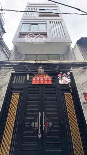 siêu vị trí hiếm nhà bán hẻm xe hơi sát mặt tiền giá cực hời chỉ 3ty200tr. có sẵn hợp đồng thuê