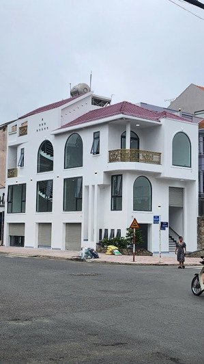 bán nhà ngay kdc phú nhuận sông giồng, căn góc đường thân văn nhiếp, phường an phú, quận 2