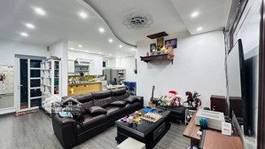 bán chung cư nguyễn ngọc vũ 3 phỏng ngủ giá 8.5ty