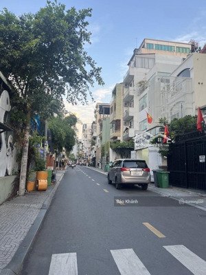 mt thích quảng đức đắc địa - kinh doanh sầm uất - mtkd 80m2 vuông a4 - 5 tầng - 5pn 4wc 14.x tỷ