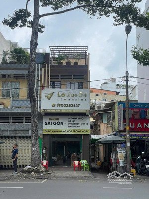 chính chủ bán nhà mt số 332 an dương vương,p.3,q.5. (4x20m) giá 29 tỷ