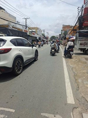 bán gấp nhà 4 tầng ngay tt phước long b, q9 chủ đi canada giá chỉ 3x tỷ