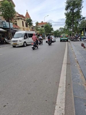 vip tây hồ - xuân diệu - ô tô qua nhà - nở hậu - khu ít nhà bán - 50m - 4 tầng - 19.2 tỷ