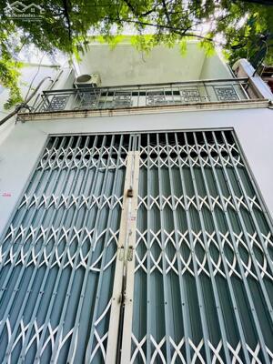 Kẹt Bank cần bán nhà 1 lầu hẻm 1247 Huỳnh Tấn Phát, Quận 7